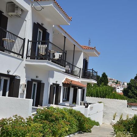 Hotel Anelli Скопелос Екстериор снимка