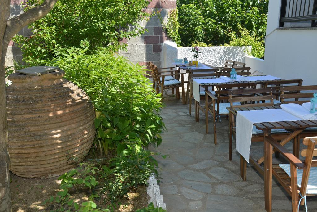 Hotel Anelli Скопелос Екстериор снимка