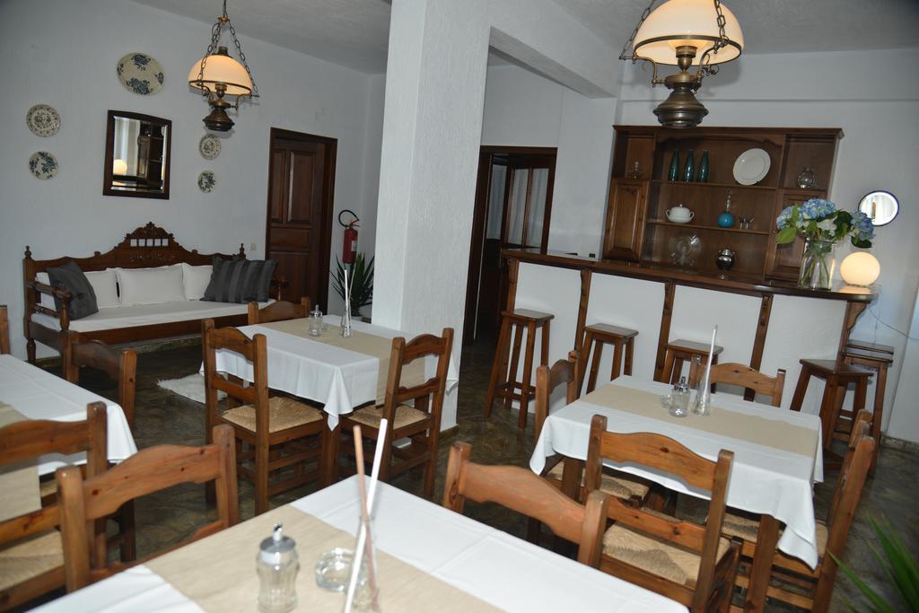 Hotel Anelli Скопелос Екстериор снимка
