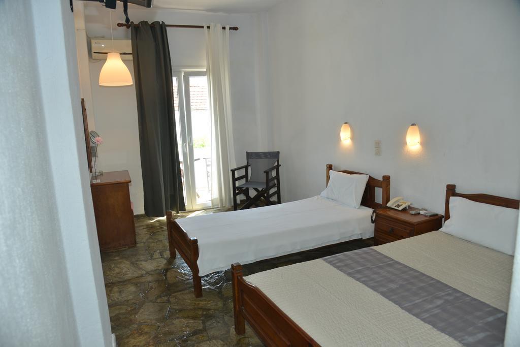 Hotel Anelli Скопелос Екстериор снимка
