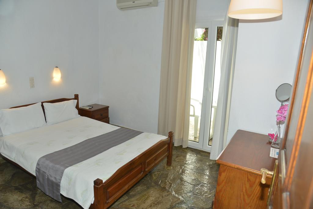 Hotel Anelli Скопелос Екстериор снимка