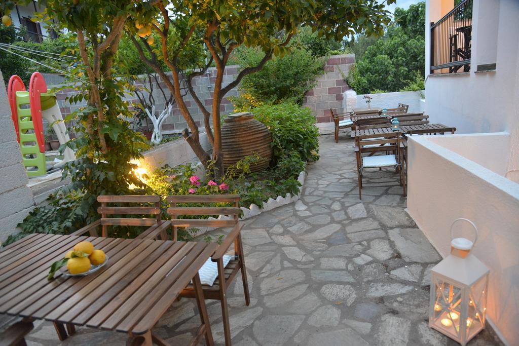 Hotel Anelli Скопелос Екстериор снимка